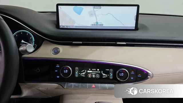 Genesis GV70 2023 Белый из Кореи, фото 6