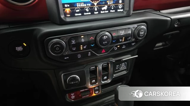 Jeep Wrangler (JL) 2023 Черный из Кореи, фото 6