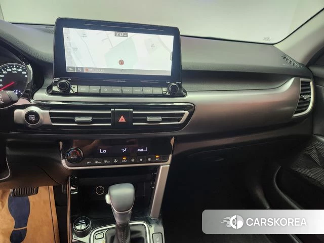 Kia Seltos 2019 Белый двухцветный из Кореи, фото 6