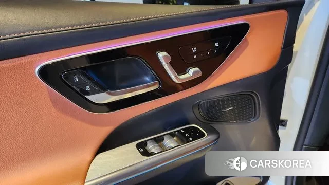 Mercedes-Benz GLC-Class X254 2023 Белый из Кореи, фото 6