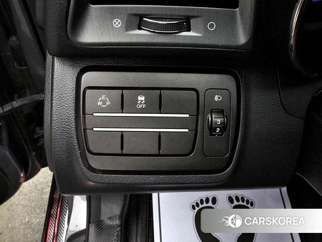 Ssangyong Tivoli Armor 2018 Серый из Кореи, фото 6