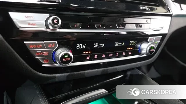 BMW 5 Series (G30) 2022 Белый из Кореи, фото 6