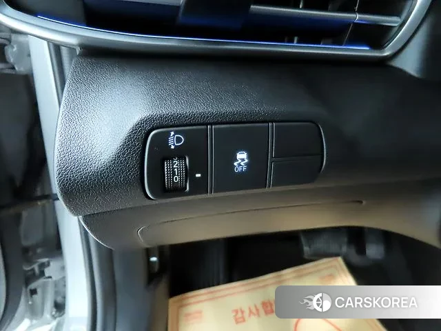 Hyundai The New Avante (CN7) 2025 Серебристо-серый из Кореи, фото 6