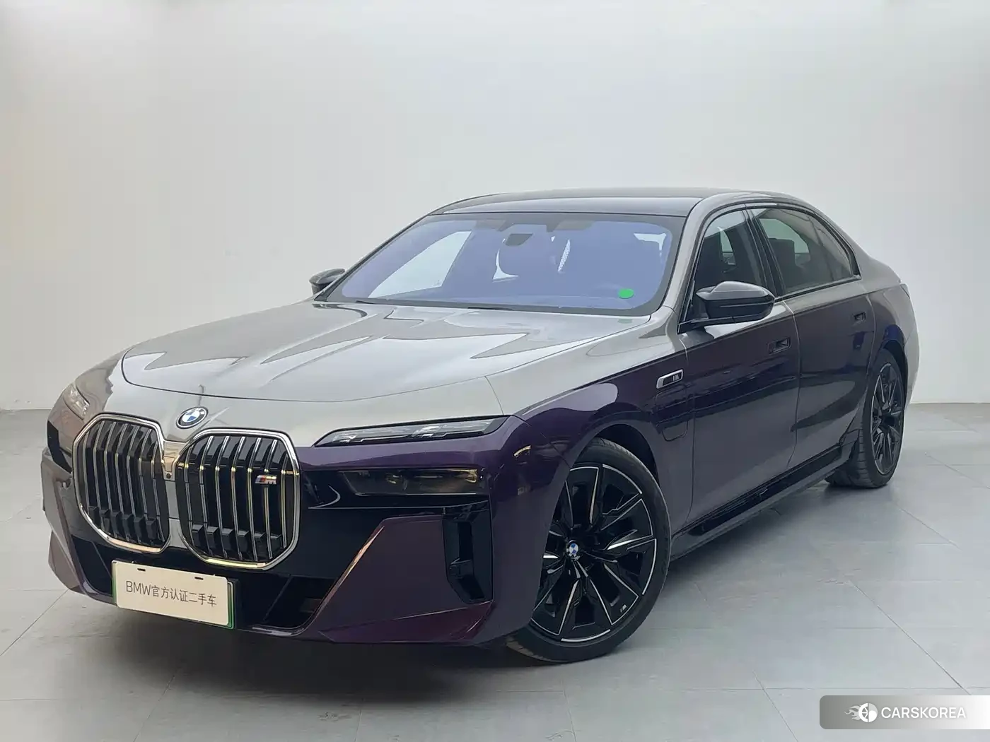 BMW M760Le 2023 Red/purple из Китая, фото 6