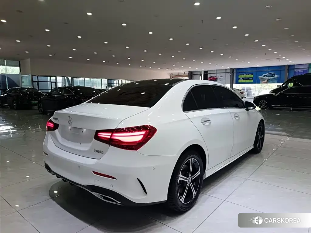 Mercedes-Benz A-Class 2025 Белый из Китая, фото 6