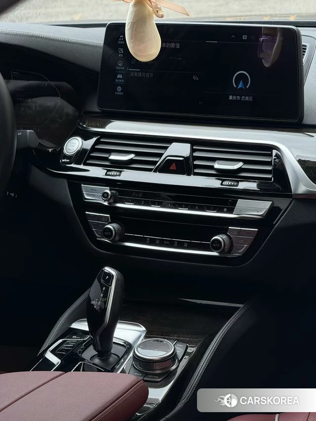 BMW 5 series 2021 Черный из Китая, фото 6