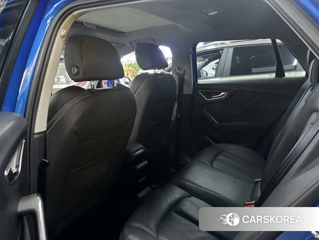 Audi Q2L 2023 Синий из Китая, фото 6