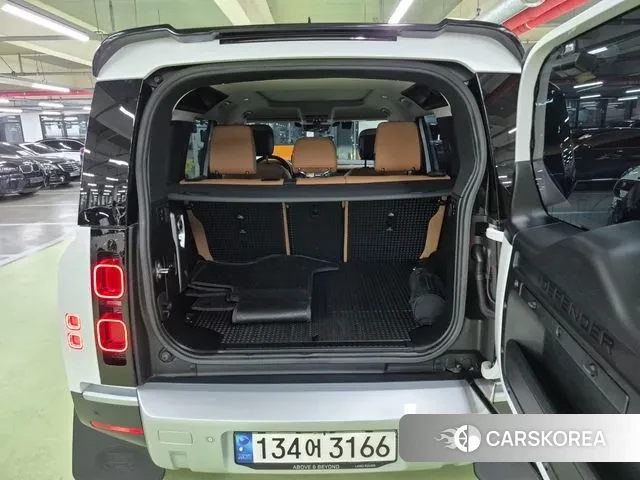 Land Rover Defender (L663) 2023 Белый из Кореи, фото 6