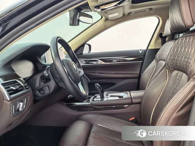 BMW 7 series 2021 Черный из Китая, фото 6