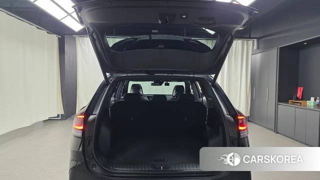 Kia Sportage 5th Generation Hybrid 2024 Черный из Кореи, фото 6