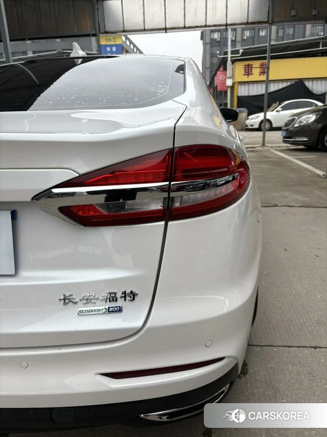 Ford Mondeo 2019 Белый из Китая, фото 6