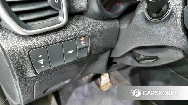 Kia Sportage The Bold 2021 Серебристо-серый из Кореи, фото 6