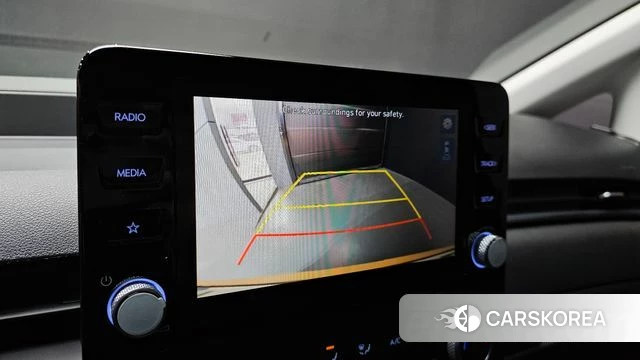 Hyundai Staria 2023 Желтый из Кореи, фото 6