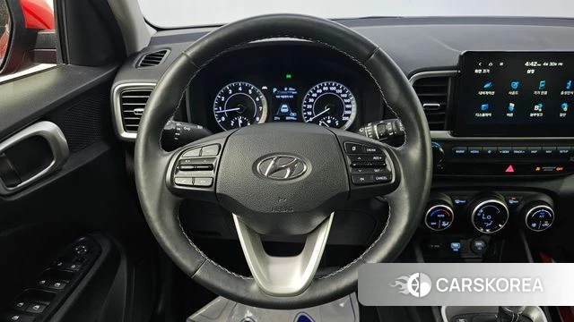 Hyundai Venue 2019 Красный из Кореи, фото 6