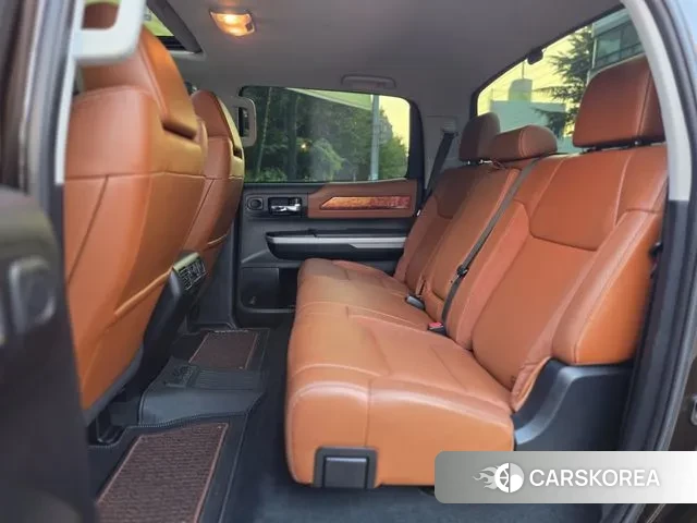 Toyota Tundra 2020 Коричневый из Кореи, фото 6