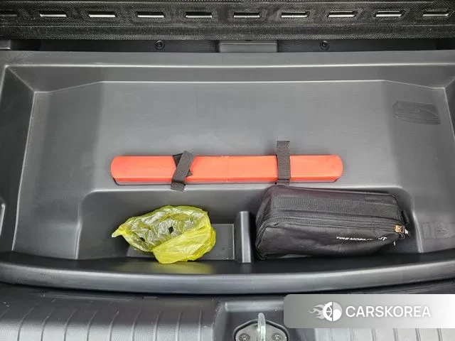 Hyundai The New Ionic Electric 2020 Серебристо-серый из Кореи, фото 6