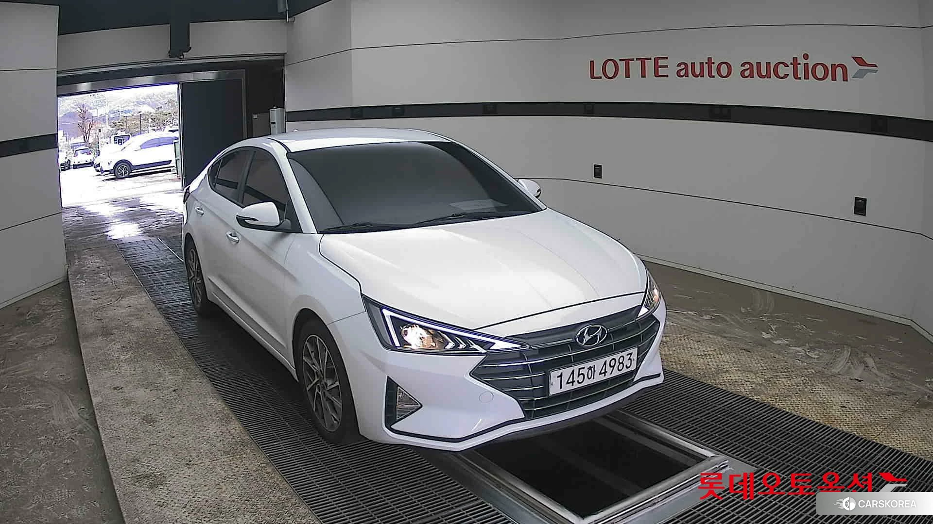 Hyundai Avante 2020 Polar White из Кореи, фото 6