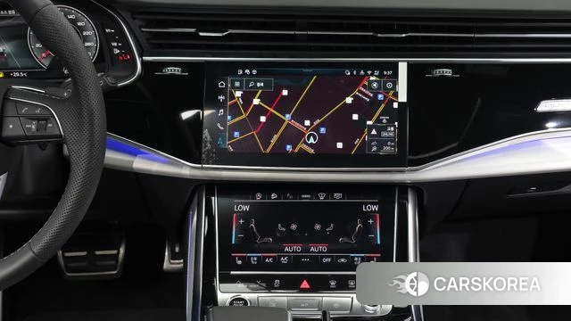 Audi Q8 (4M) 2025 Черный из Кореи, фото 6