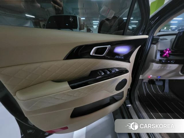 Kia Carnival 4th generation 2022 Черный из Кореи, фото 6