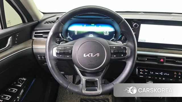 Kia K5 3rd generation 2023 Белый из Кореи, фото 6