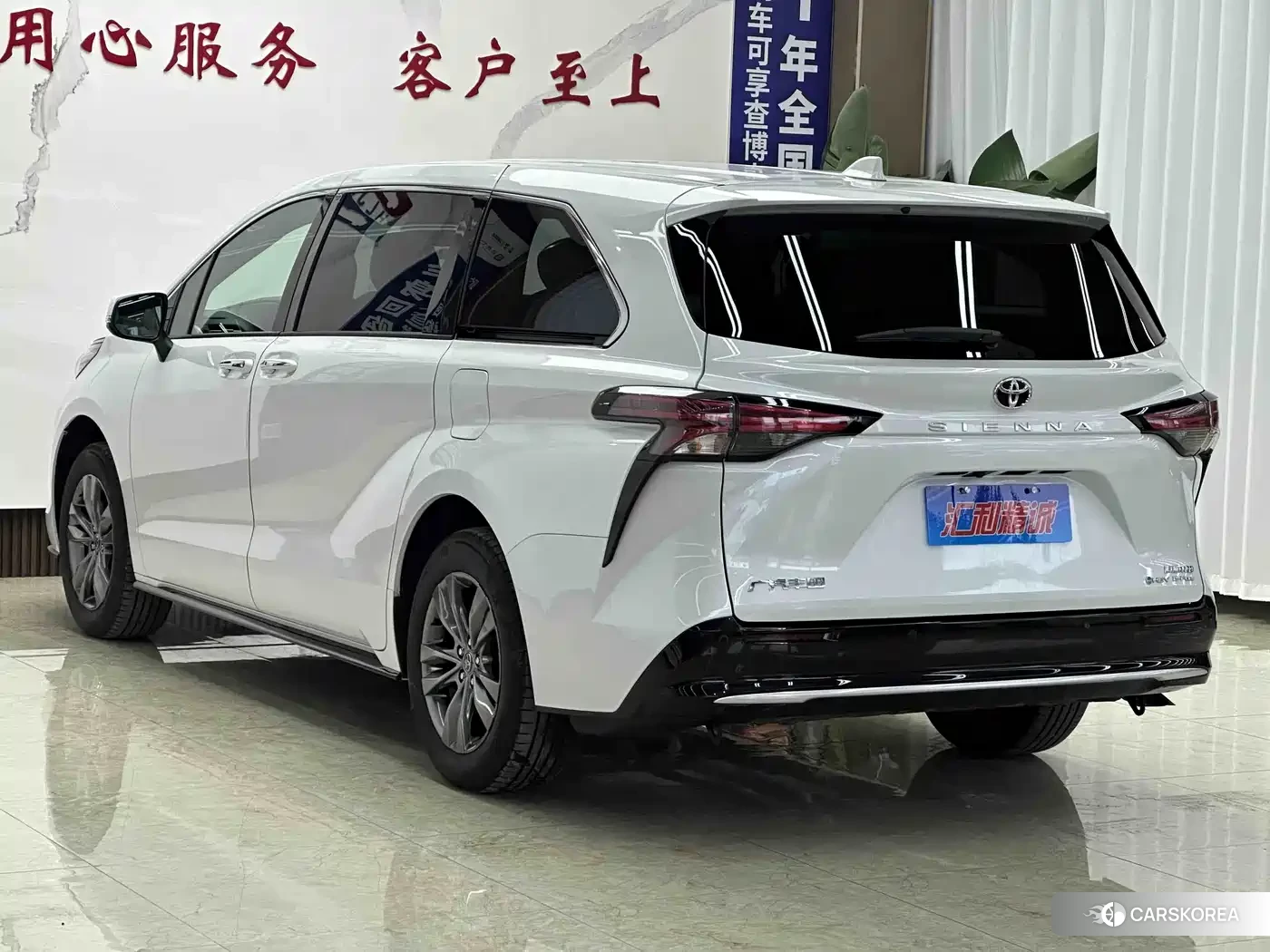 Toyota Sienna 2025 Белый из Китая, фото 6