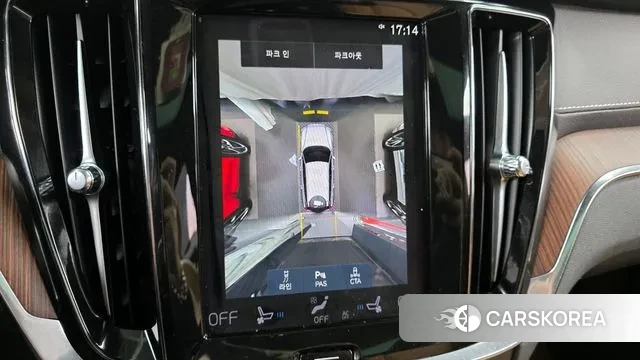 Volvo V60 Cross-Country 2nd Generation 2020 Белый из Кореи, фото 6