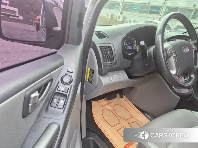 Hyundai The New Grand Starex 2018 Серебряный из Кореи, фото 6