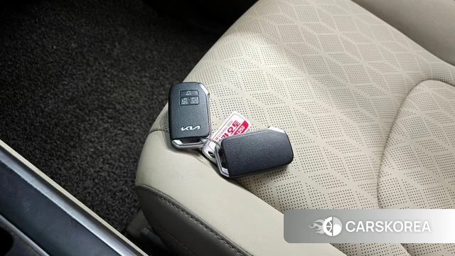 Kia Carnival 4th generation 2022 Белый из Кореи, фото 6
