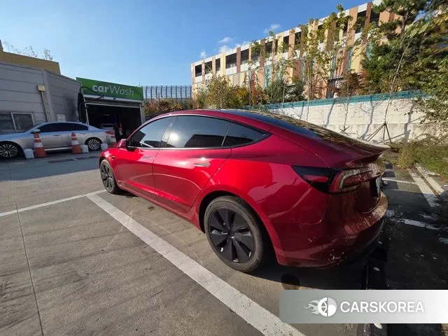 Tesla Model 3 2024 Красный из Кореи, фото 6