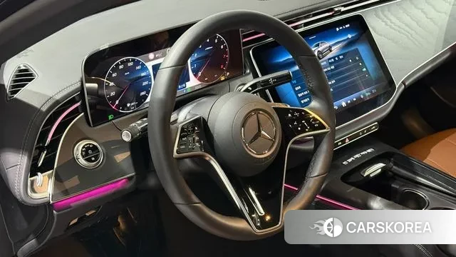 Mercedes-Benz E-Class W214 2024 Черный из Кореи, фото 6