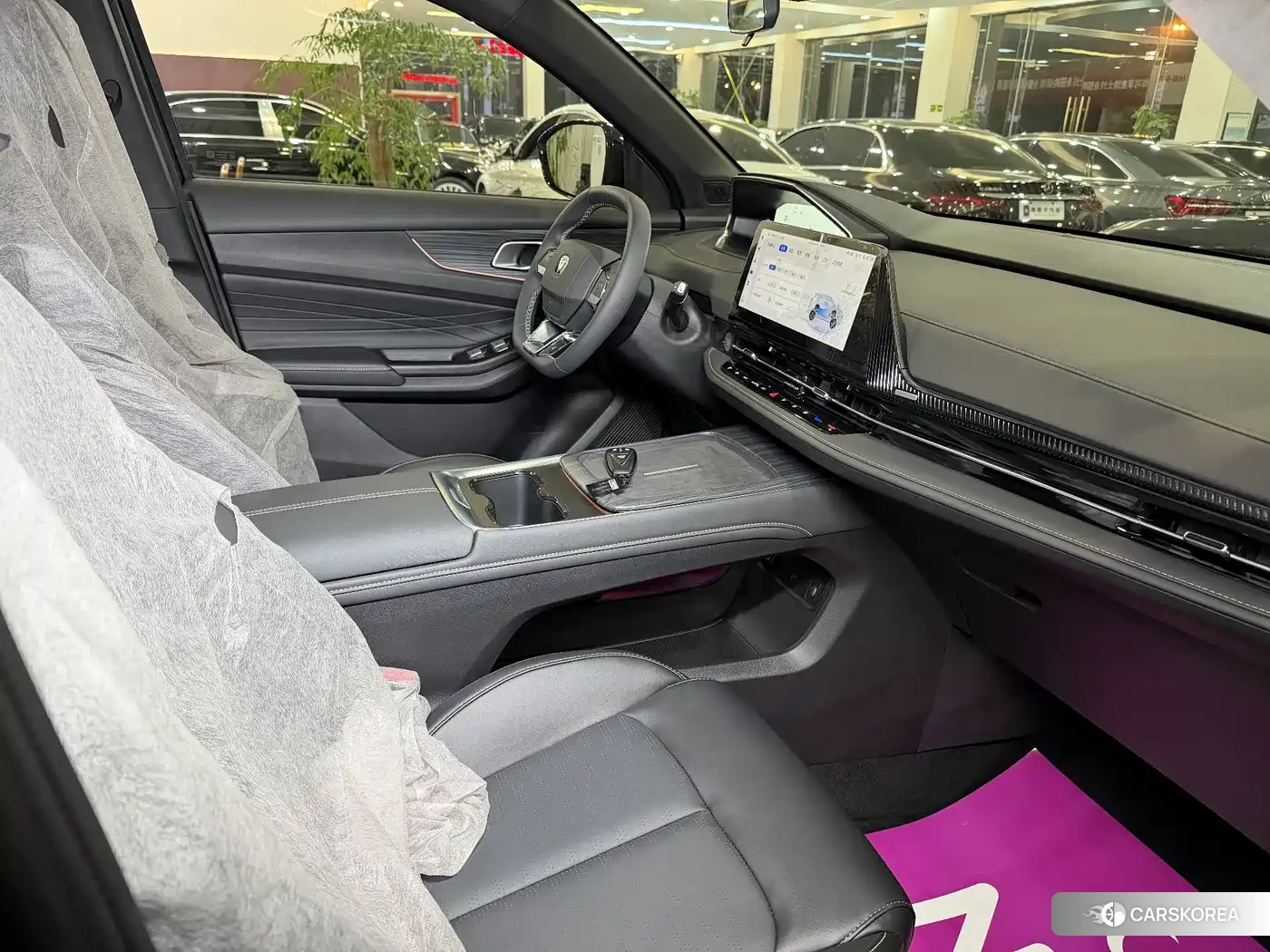 Chang'an CS55PLUS PHEV 2026 Silver/gray из Китая, фото 6