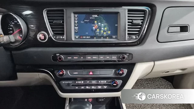 Kia The New Carnival 2018 Белый из Кореи, фото 6