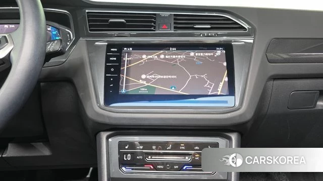 Volkswagen Tiguan second Generation 2022 Белый из Кореи, фото 6