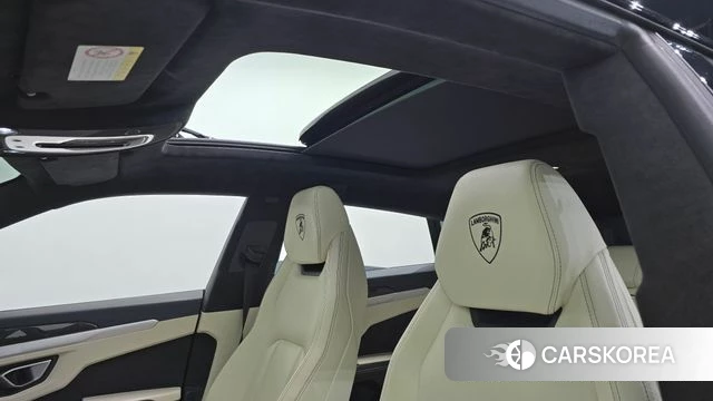 Lamborghini Urus 2020 Черный из Кореи, фото 6