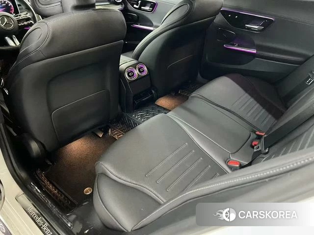 Mercedes-Benz Class C 2022 Белый из Китая, фото 6