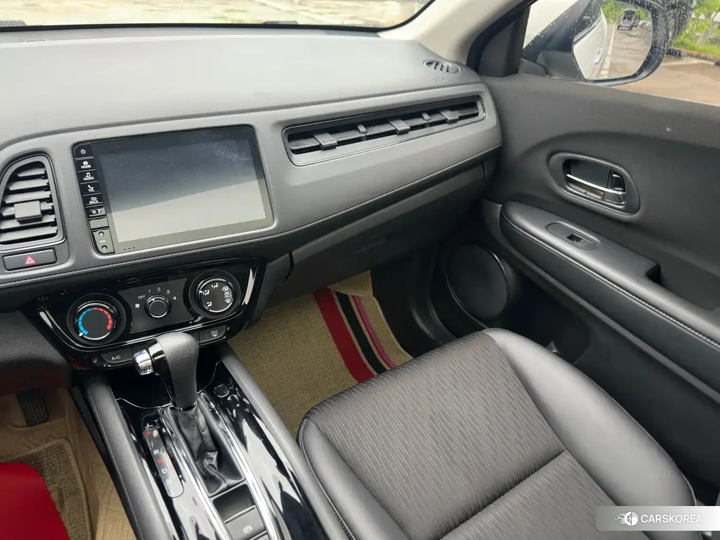 Honda Vezel 2022 Белый из Китая, фото 6