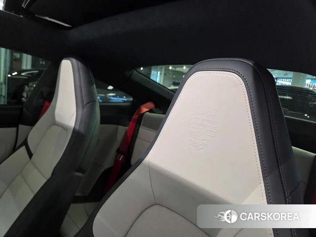 Porsche 911(992) 2025 Черный из Кореи, фото 6