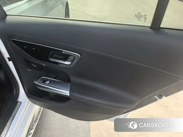 Mercedes-Benz Class C 2023 Белый из Китая, фото 6
