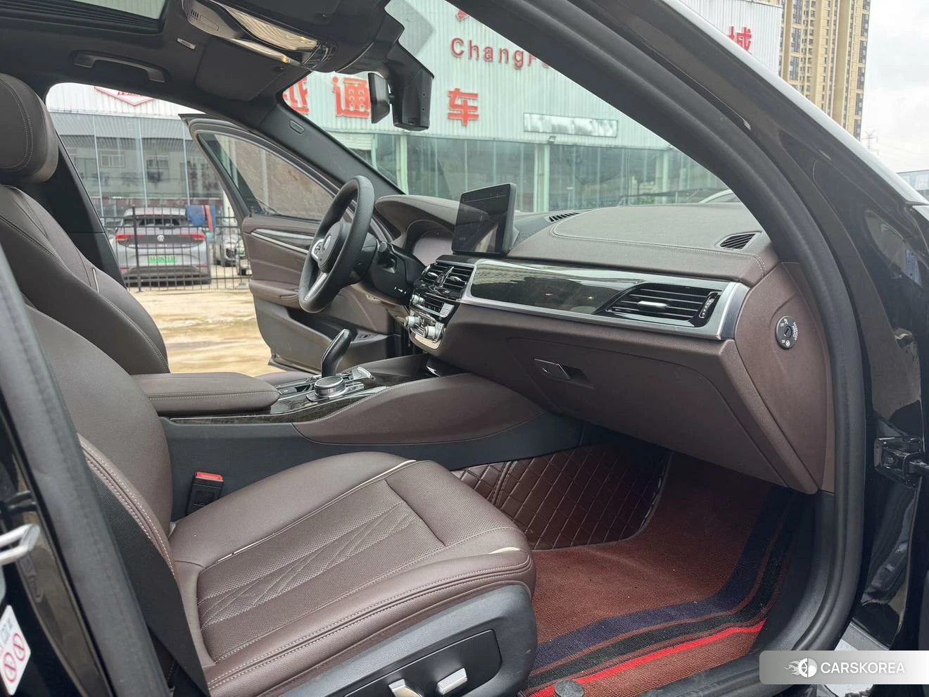 BMW 5 series 2022 Черный из Китая, фото 6