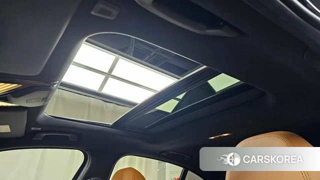 BMW 3 Series (G20) 2025 Черный из Кореи, фото 6