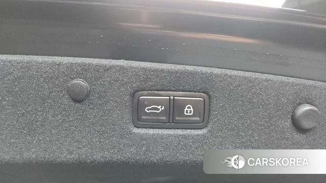 Kia K8 Hybrid 2022 Черный из Кореи, фото 6