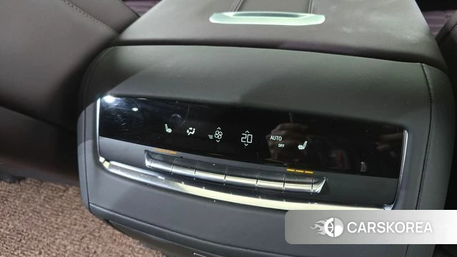 Cadillac Escalade 5th Generation 2023 Песочный из Кореи, фото 6