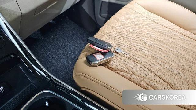 Kia Carnival 4th generation 2023 Белый из Кореи, фото 6