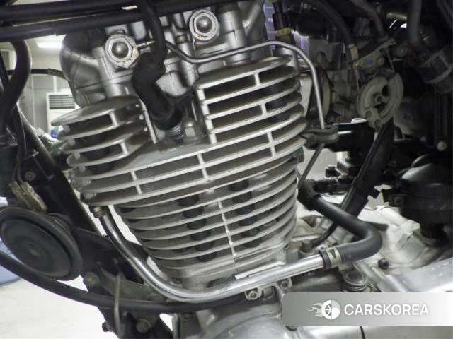 Yamaha SR 400 id 3945234 из Японии 6