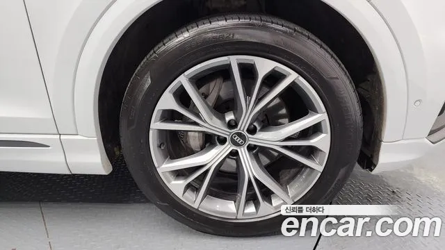 Audi Q8 (4M) id 2706169 из Кореи 6