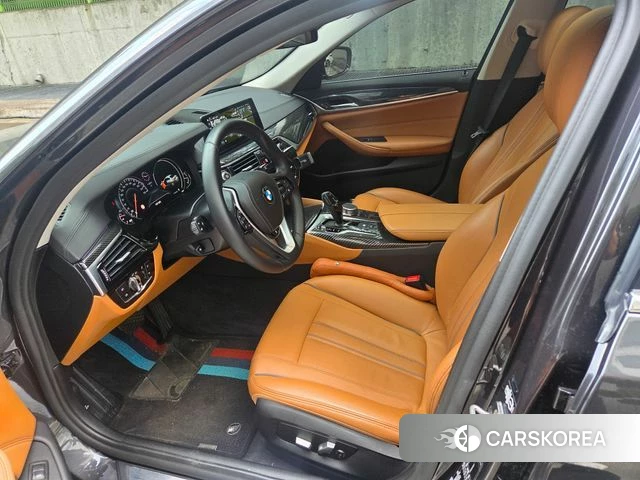 BMW 5 Series (G30) 2018 Серый из Кореи, фото 6