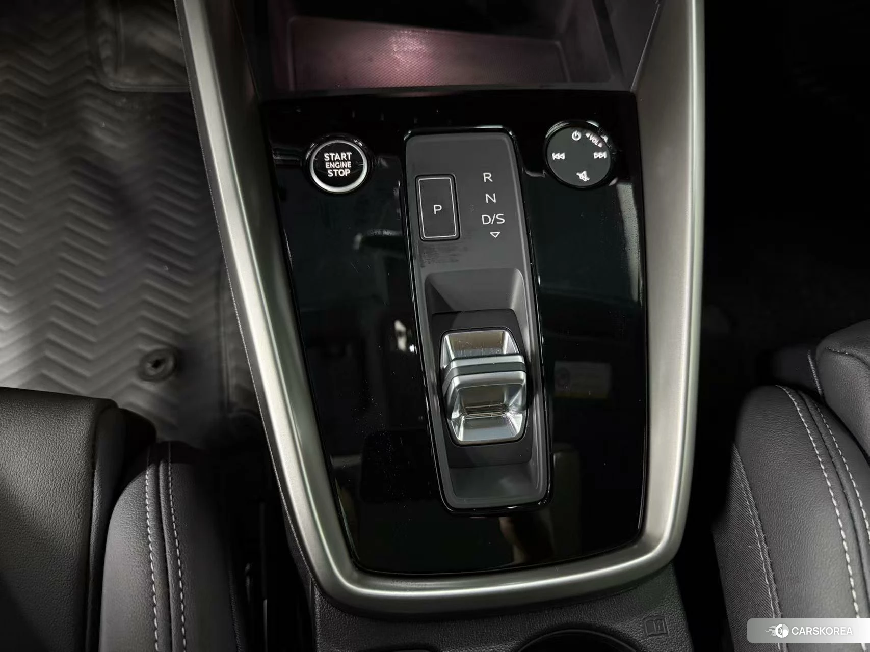Audi A3 2023 Зеленый из Китая, фото 6