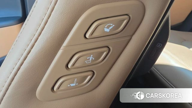 Kia EV6 2023 Черный из Кореи, фото 6