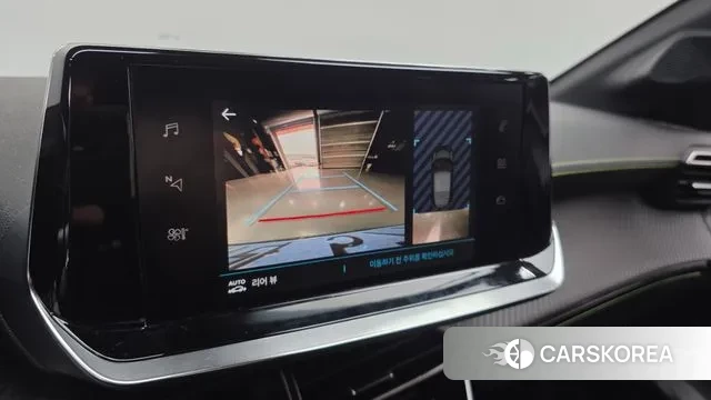 Peugeot e-208 second Generation 2023 Серебристо-серый из Кореи, фото 6