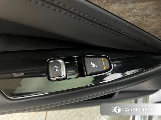 Kia K8 Hybrid 2022 Серебристо-серый из Кореи, фото 6